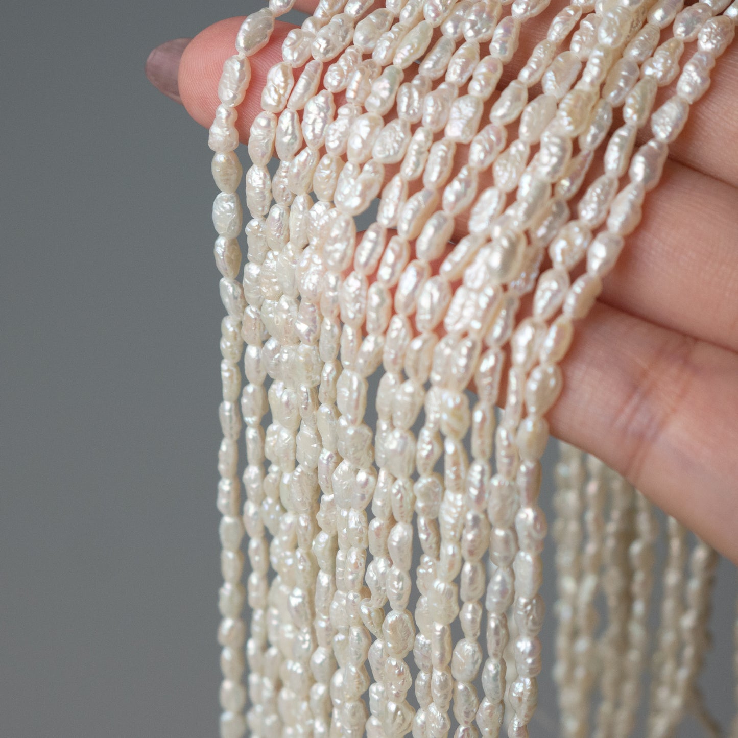 [Japanese product] Freshwater Pearl Natural White Poppy Seed Beads 1 Strand